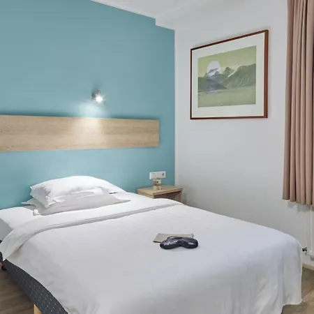 Hotel Centerhotel Plaza 4*